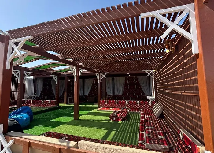 Отель Mangrove Camp *
